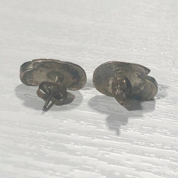 Vintage Indigenous Silver Tone Faux Turquoise Leaf Shaped Nature Earrings - Picture 6 of 8